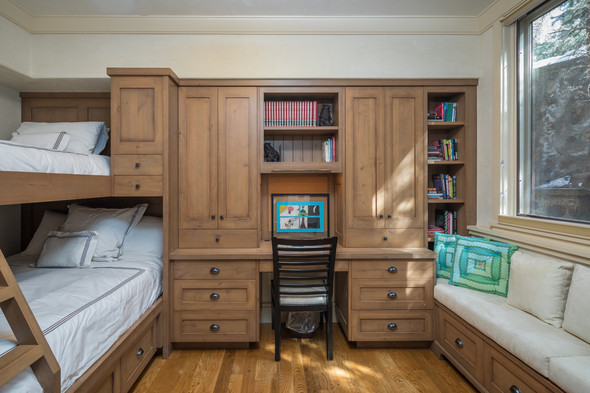 Depot Villa - Image 30