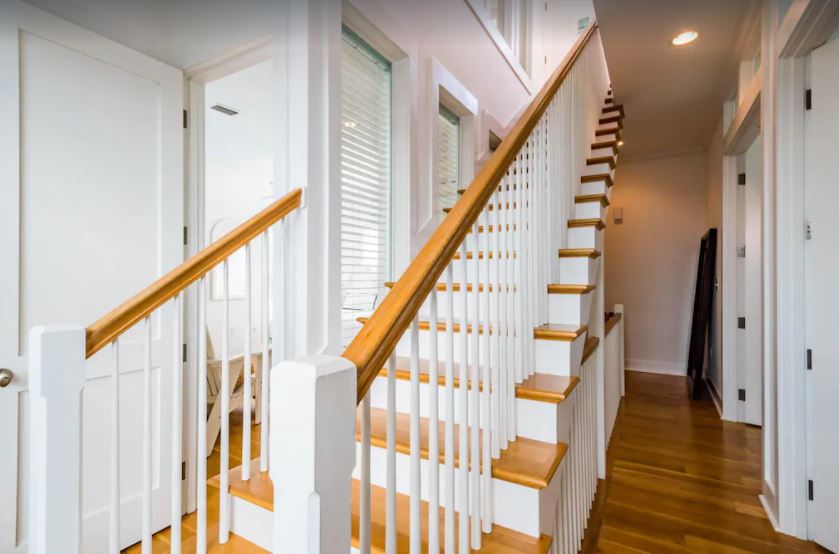 Seaside Manor - Image 13