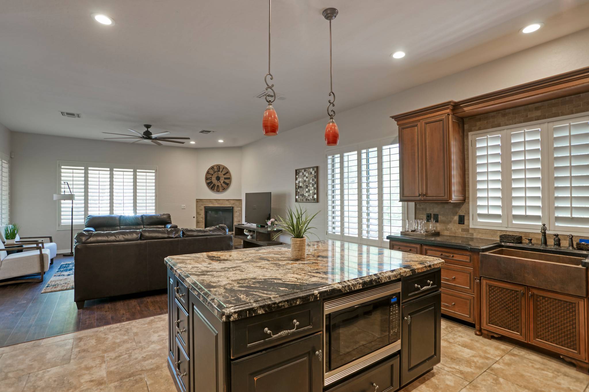 Gary Manor - Image 10