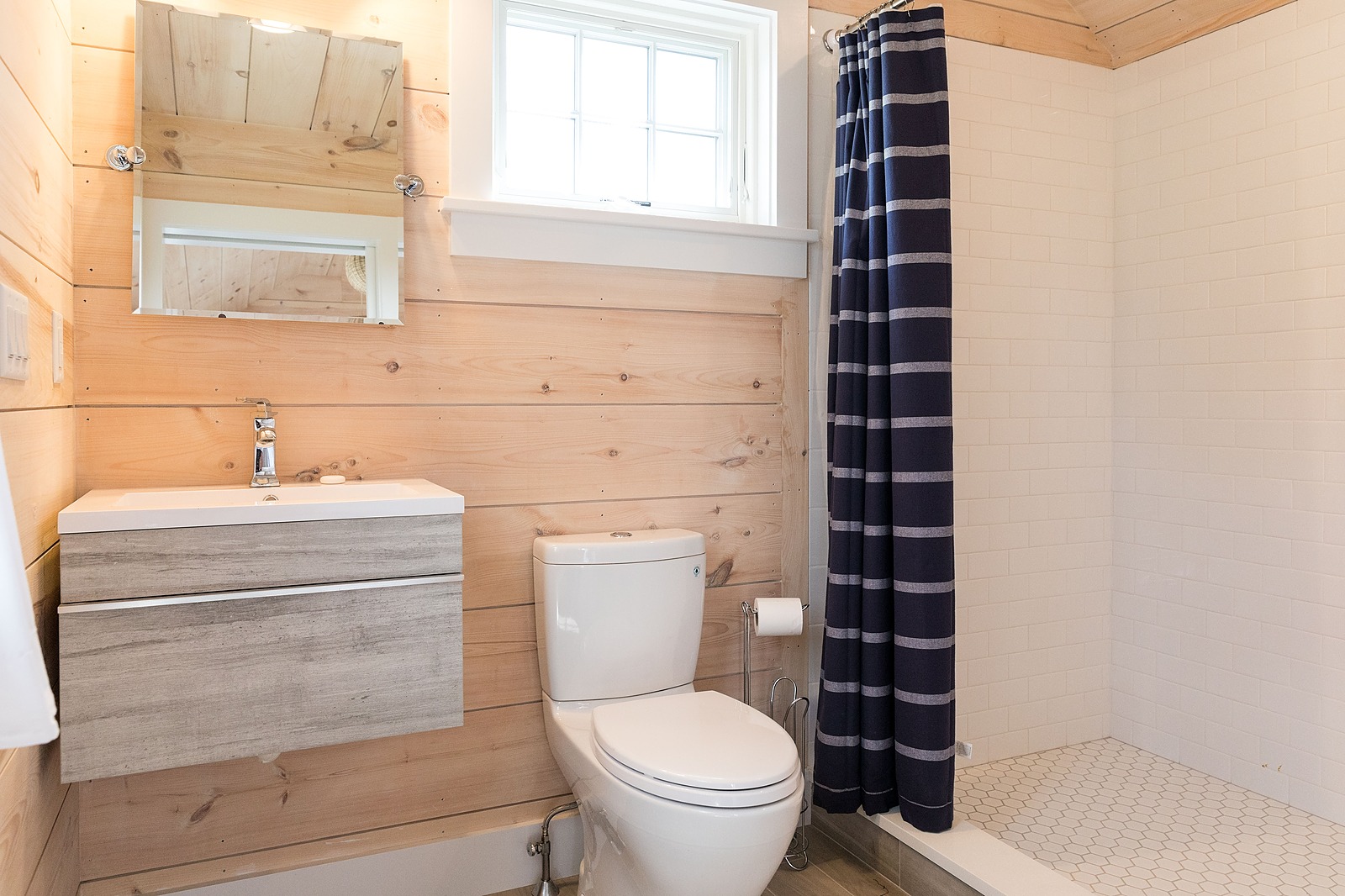 Farm Villa - Image 33