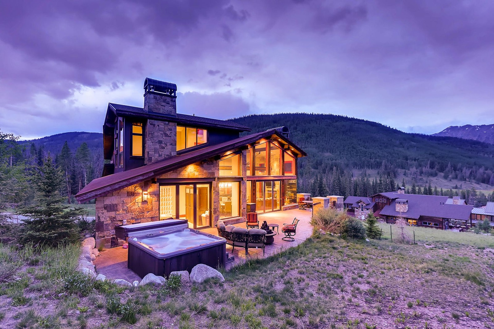 Snow Manor - Image 4