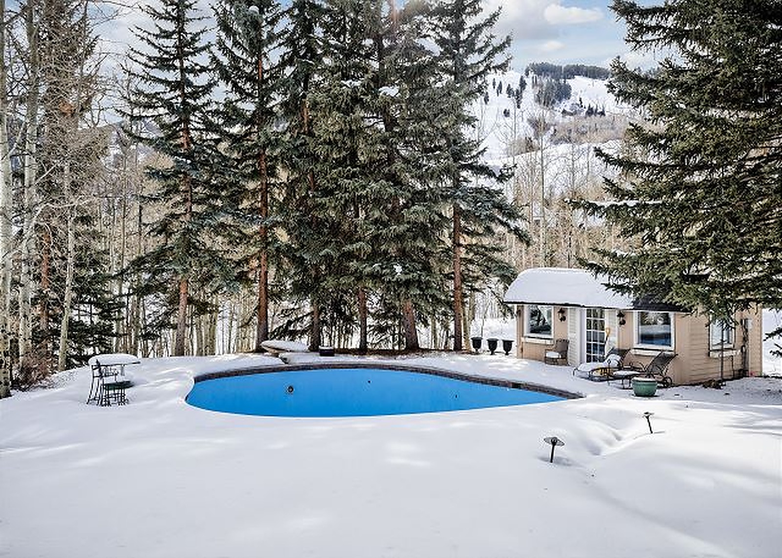 Chair Place - Image 25