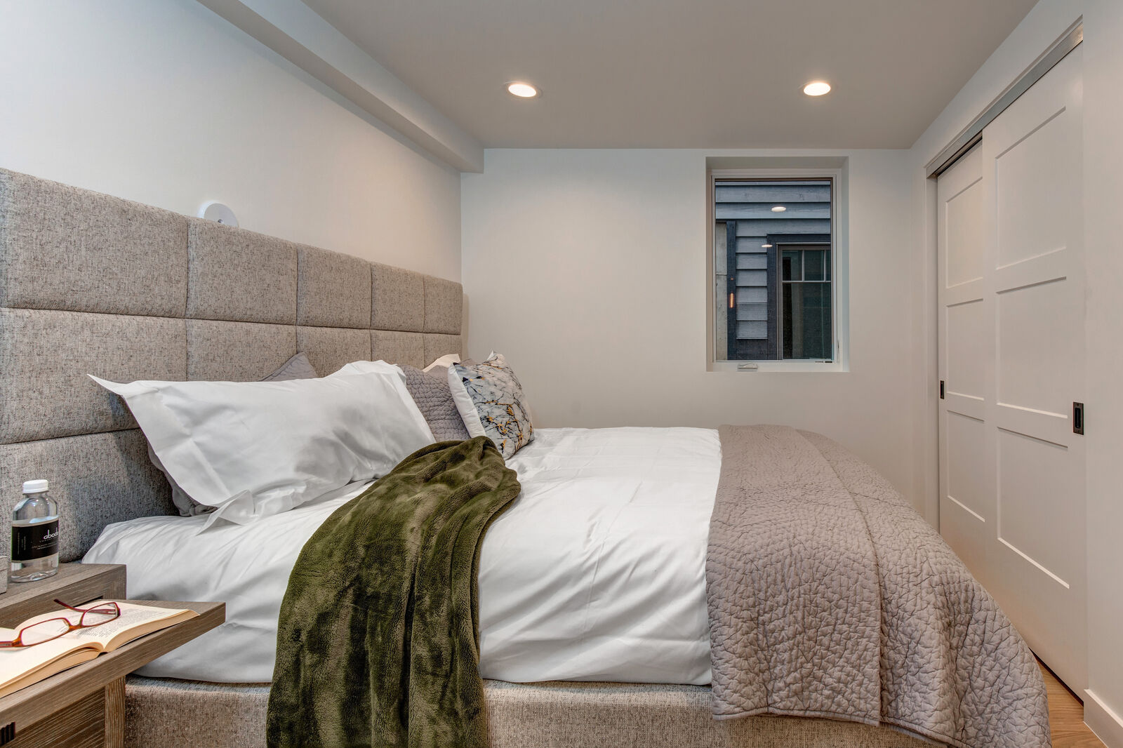 Lowell House - Image 28