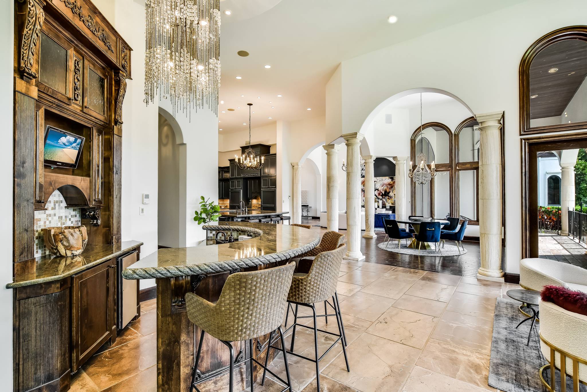 Woodrow Manor - Image 14