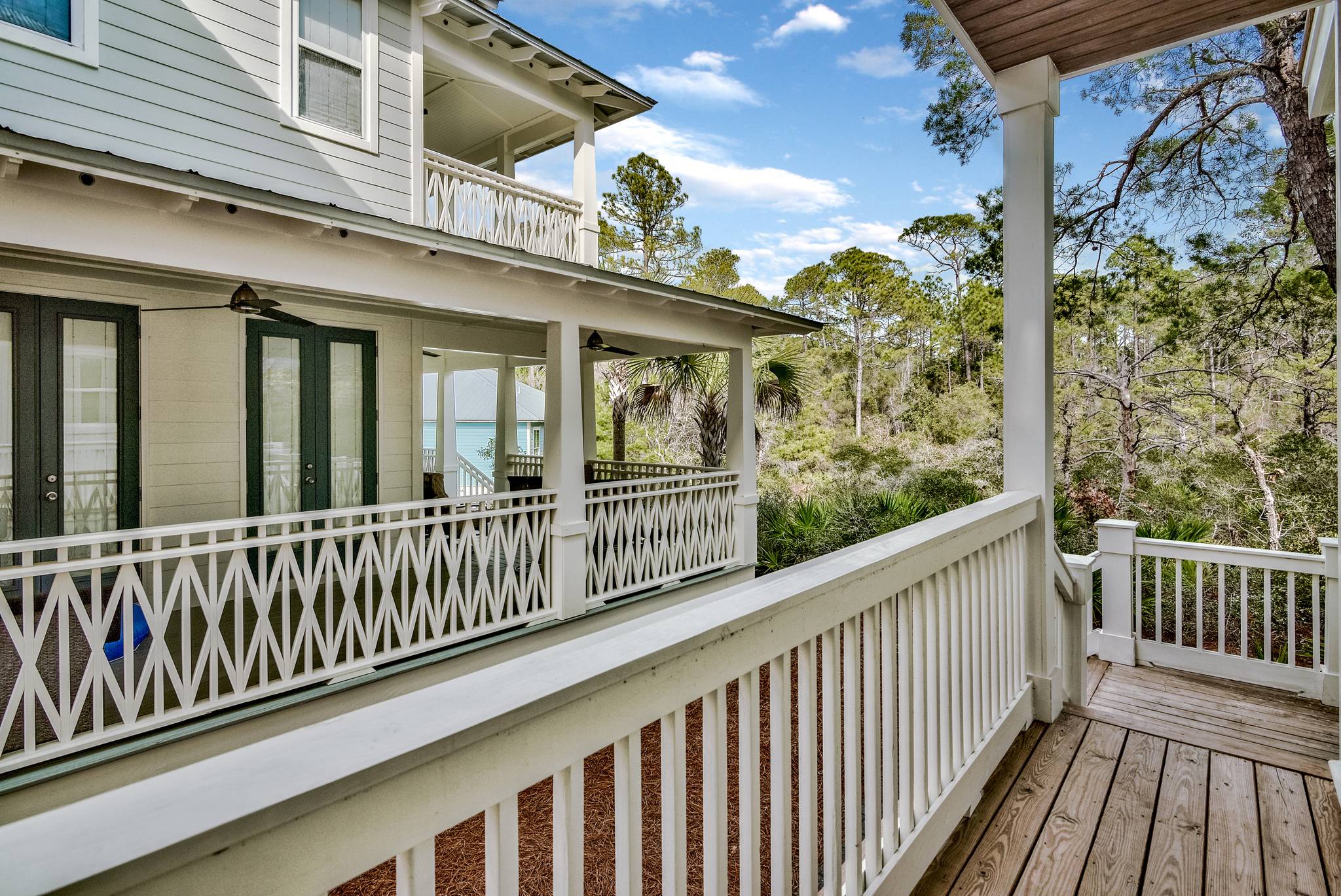 Blue Crab House - Image 32