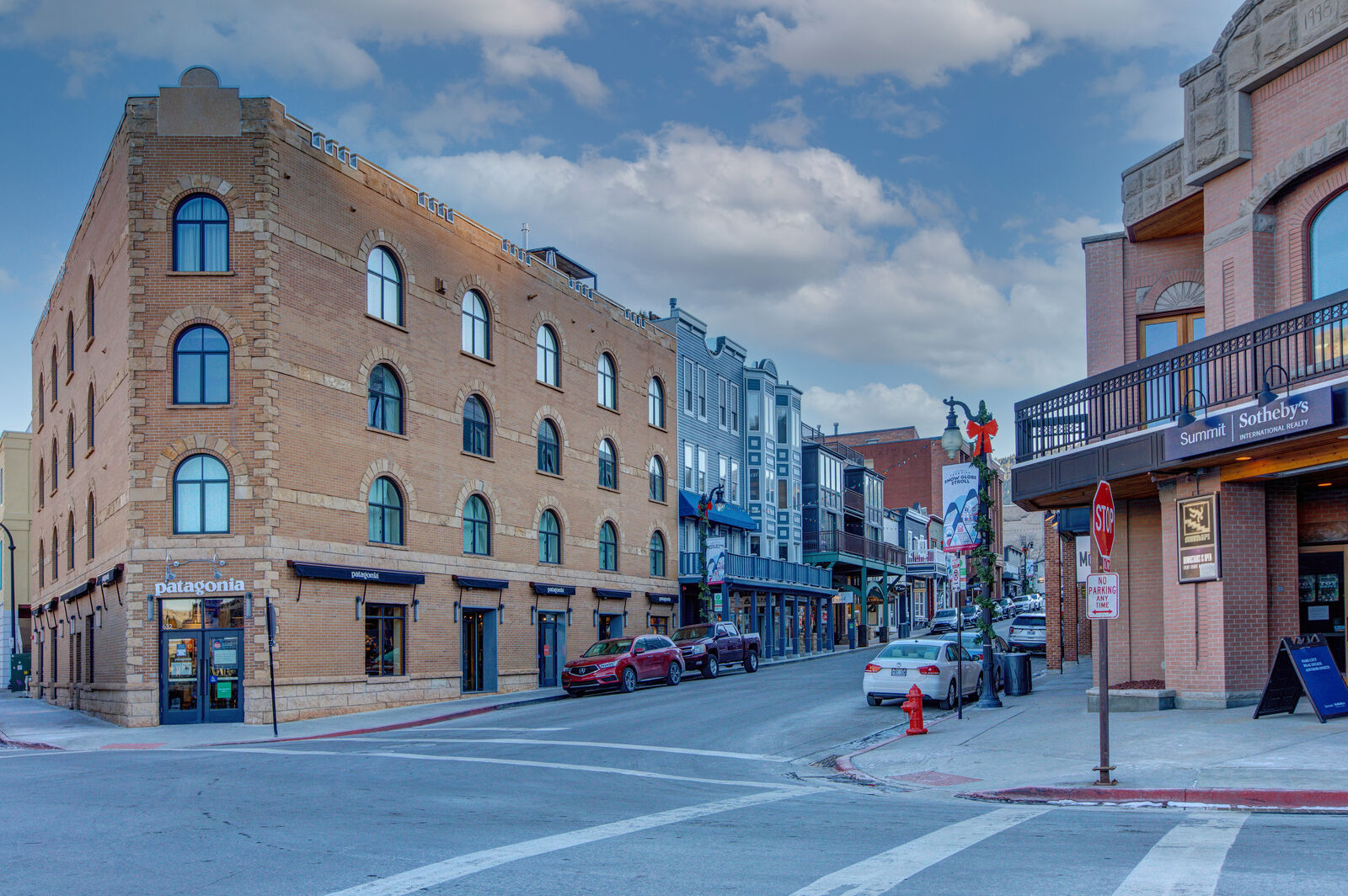 Silver Home - Image 40