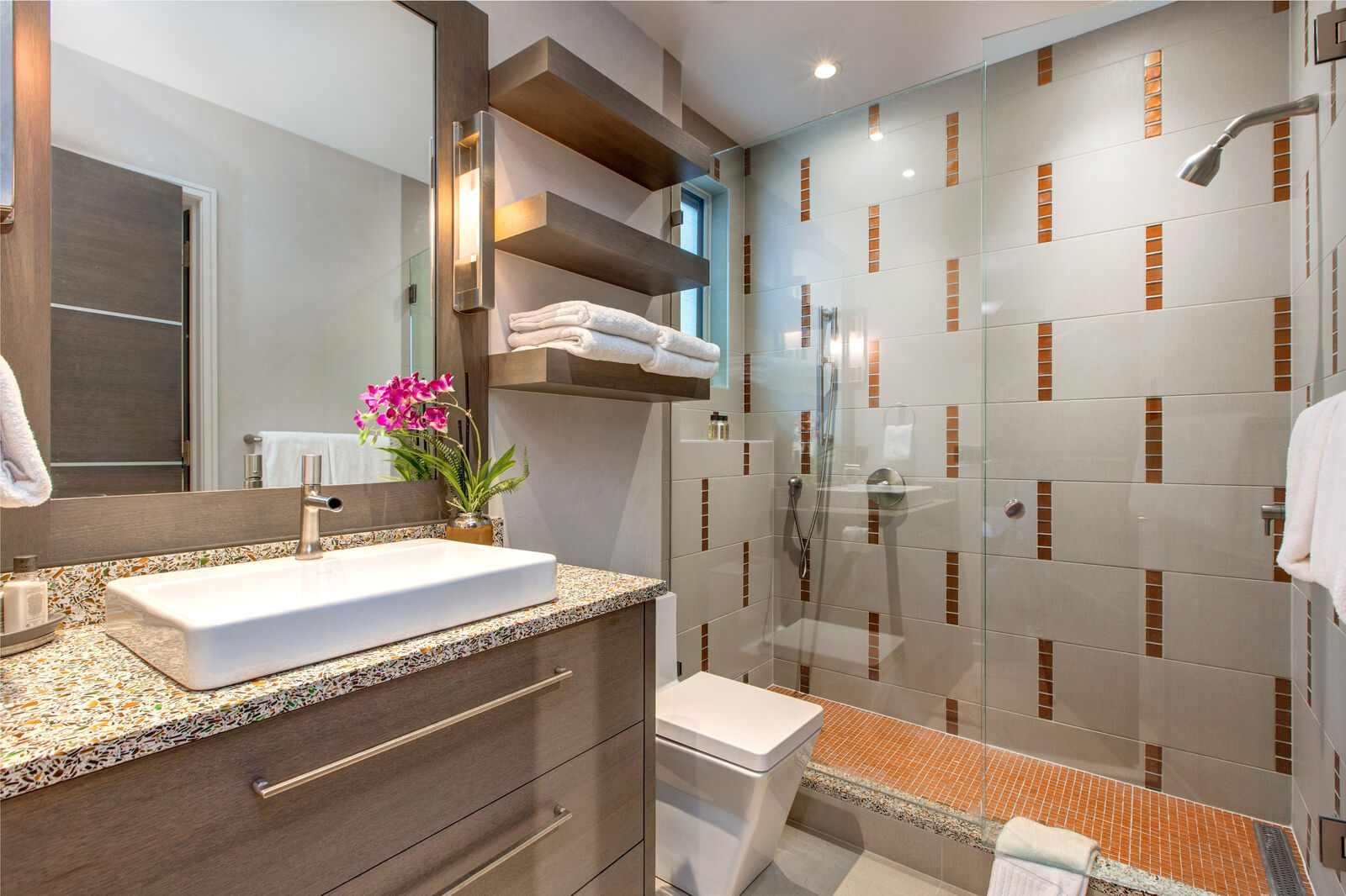 Boulder House - Image 32