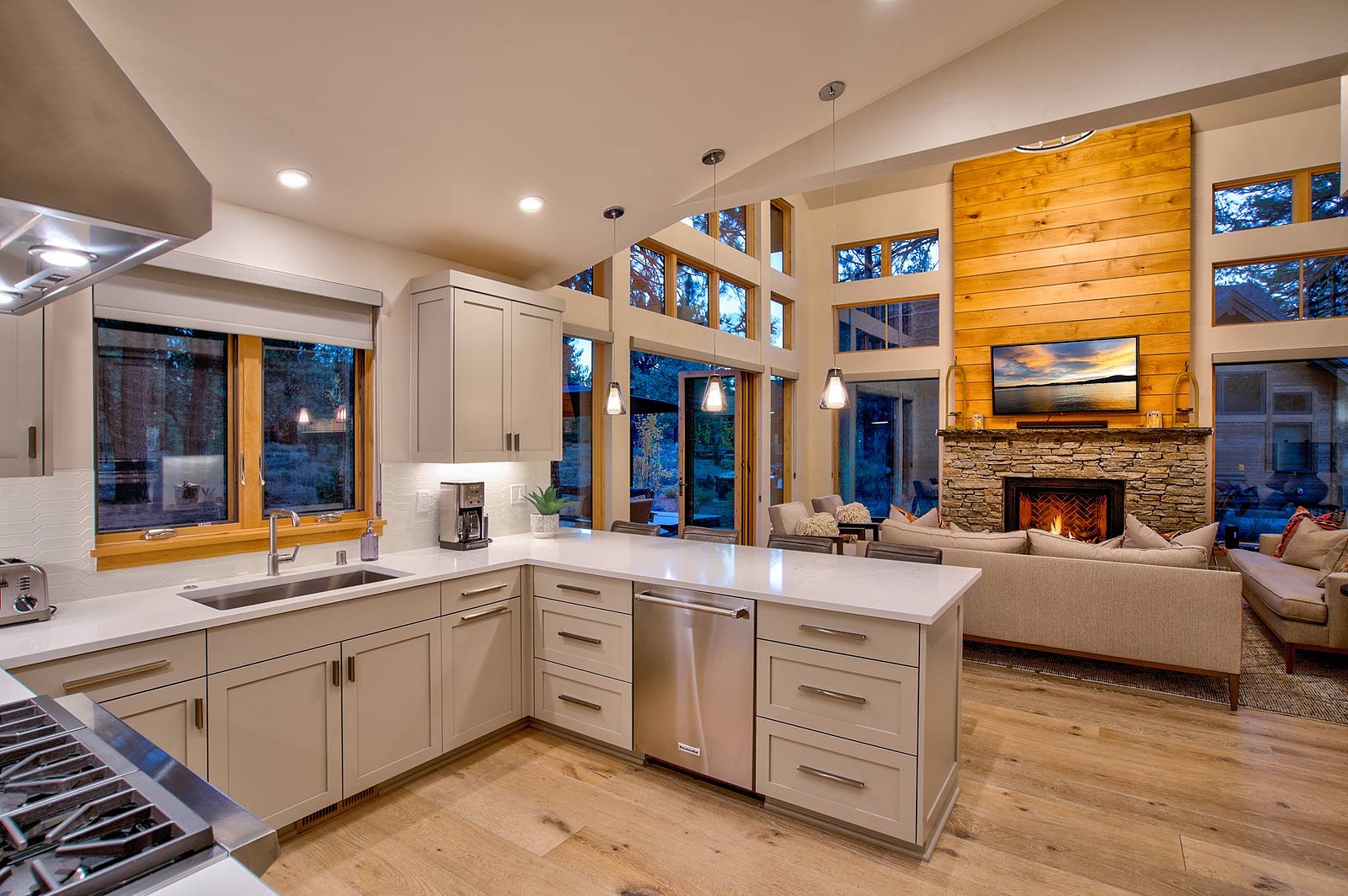 Green House - Image 11