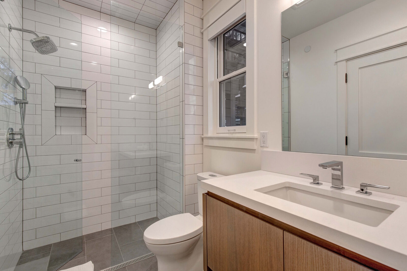 Avenue House - Image 29