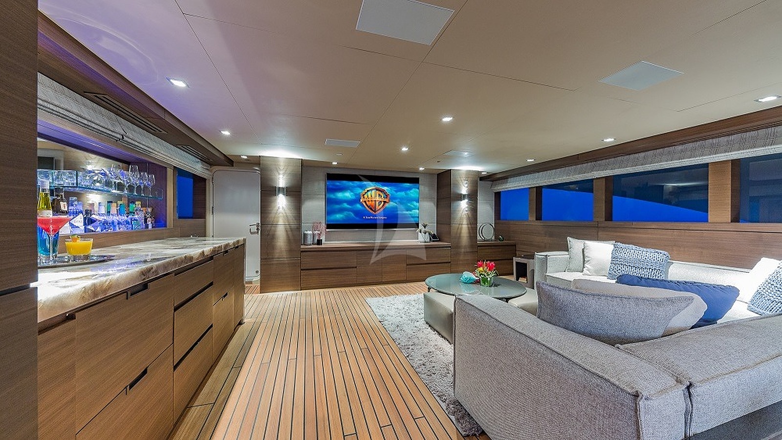 Big Sky Yacht - Image 35