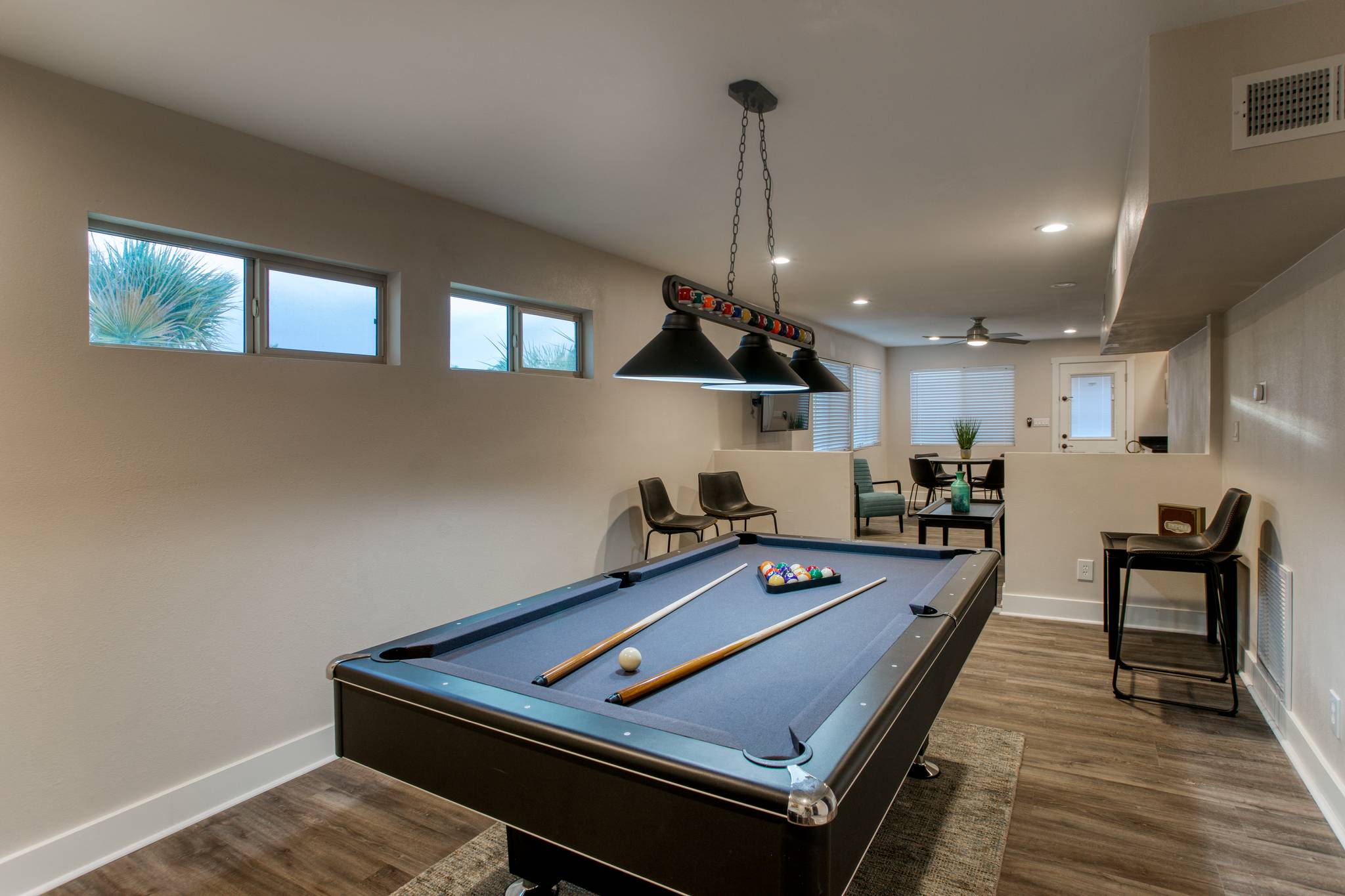 Sunrise Manor - Image 33