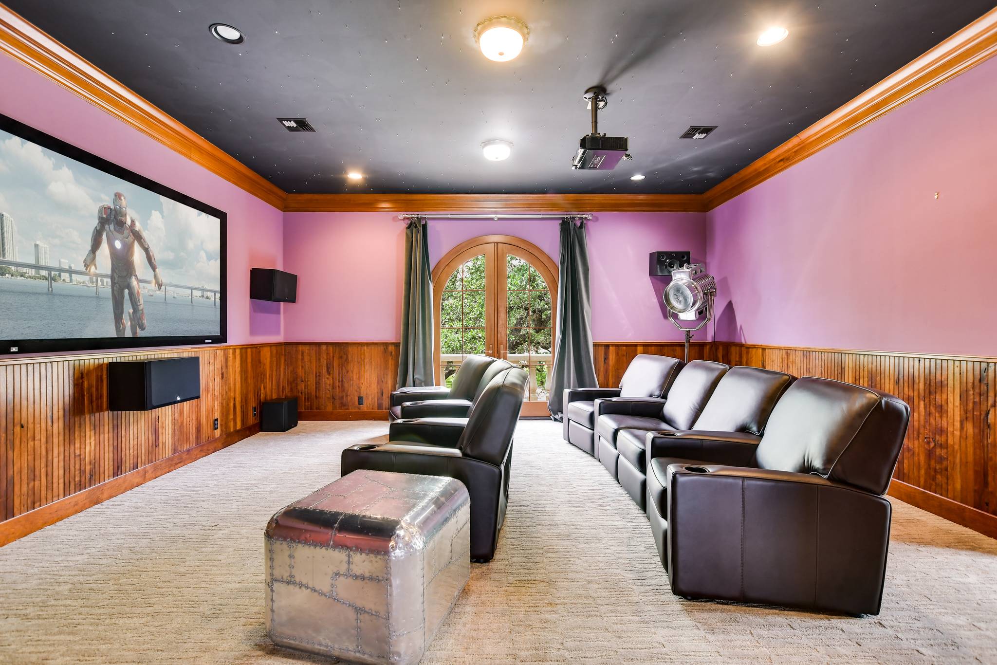 Vaughan Manor - Image 21