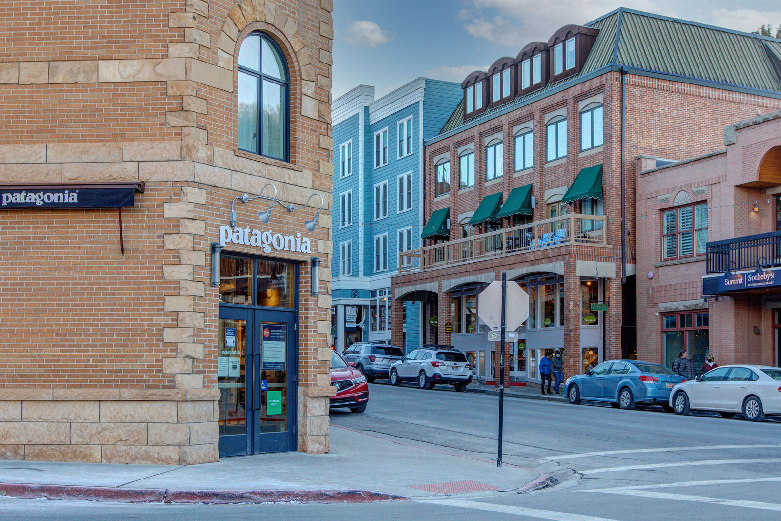 Silver Home - Image 42