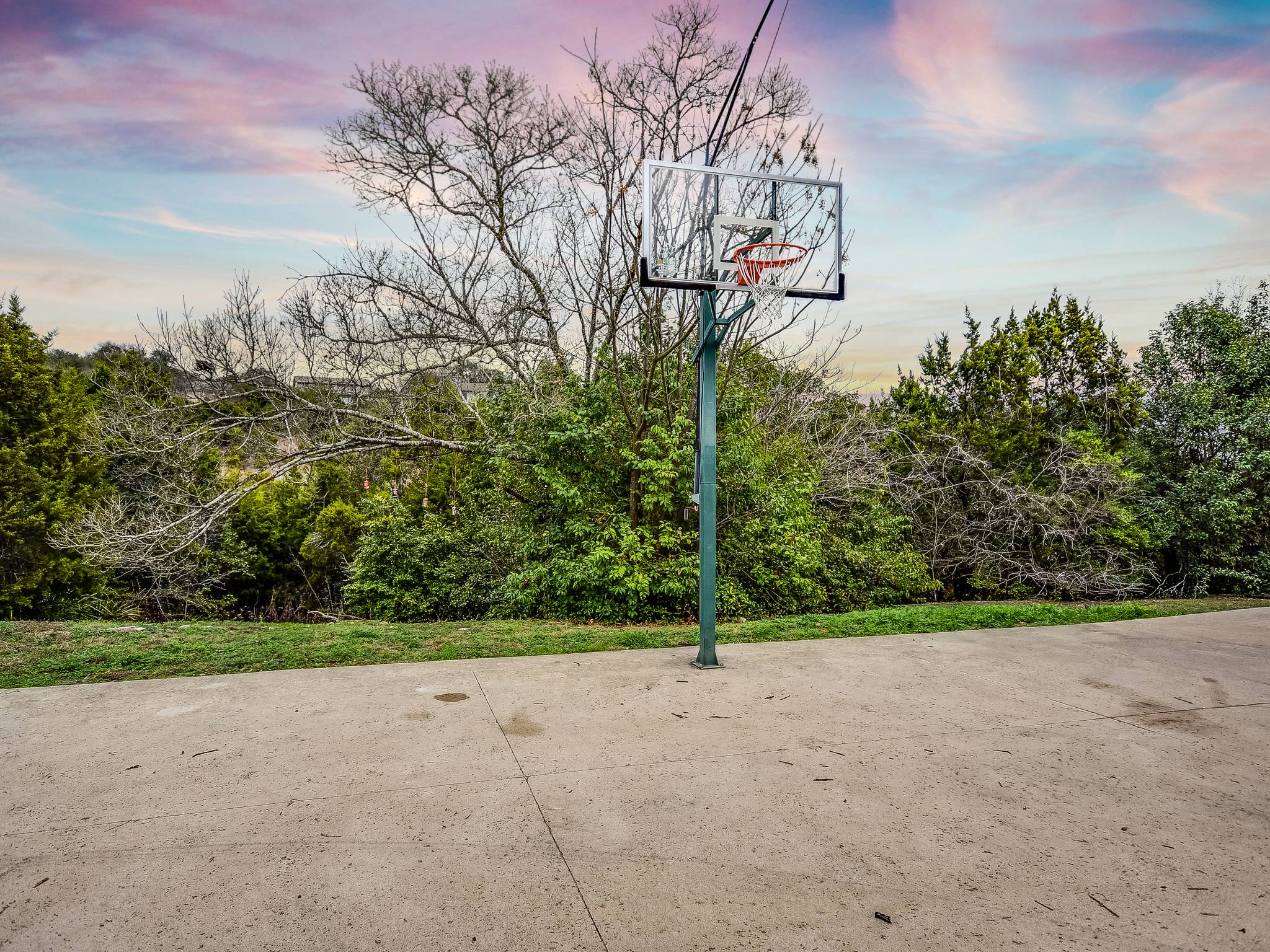 Walker Manor - Image 42