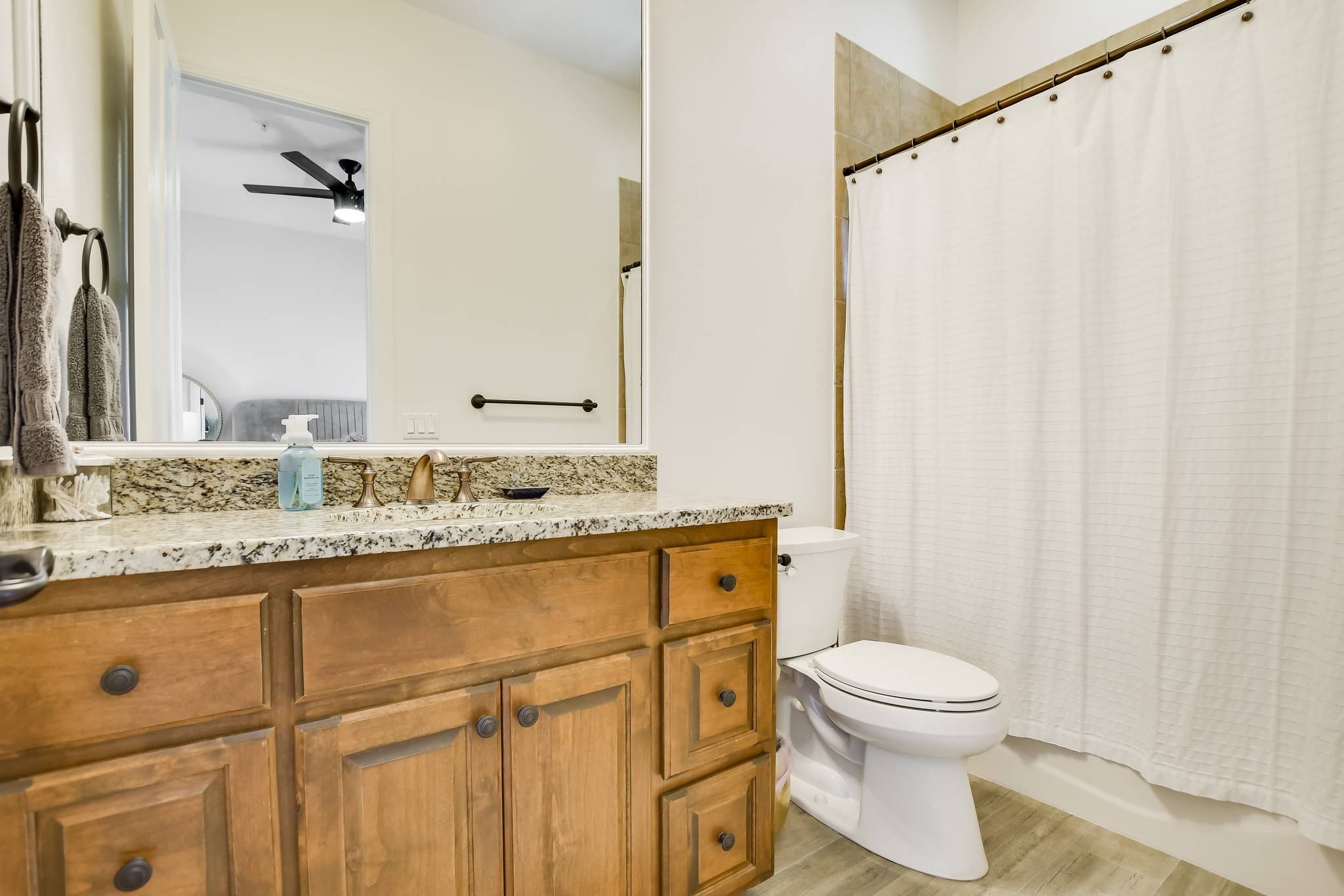 Parker Home - Image 29