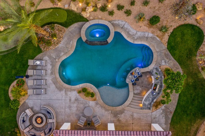 Selena Place - Image 51