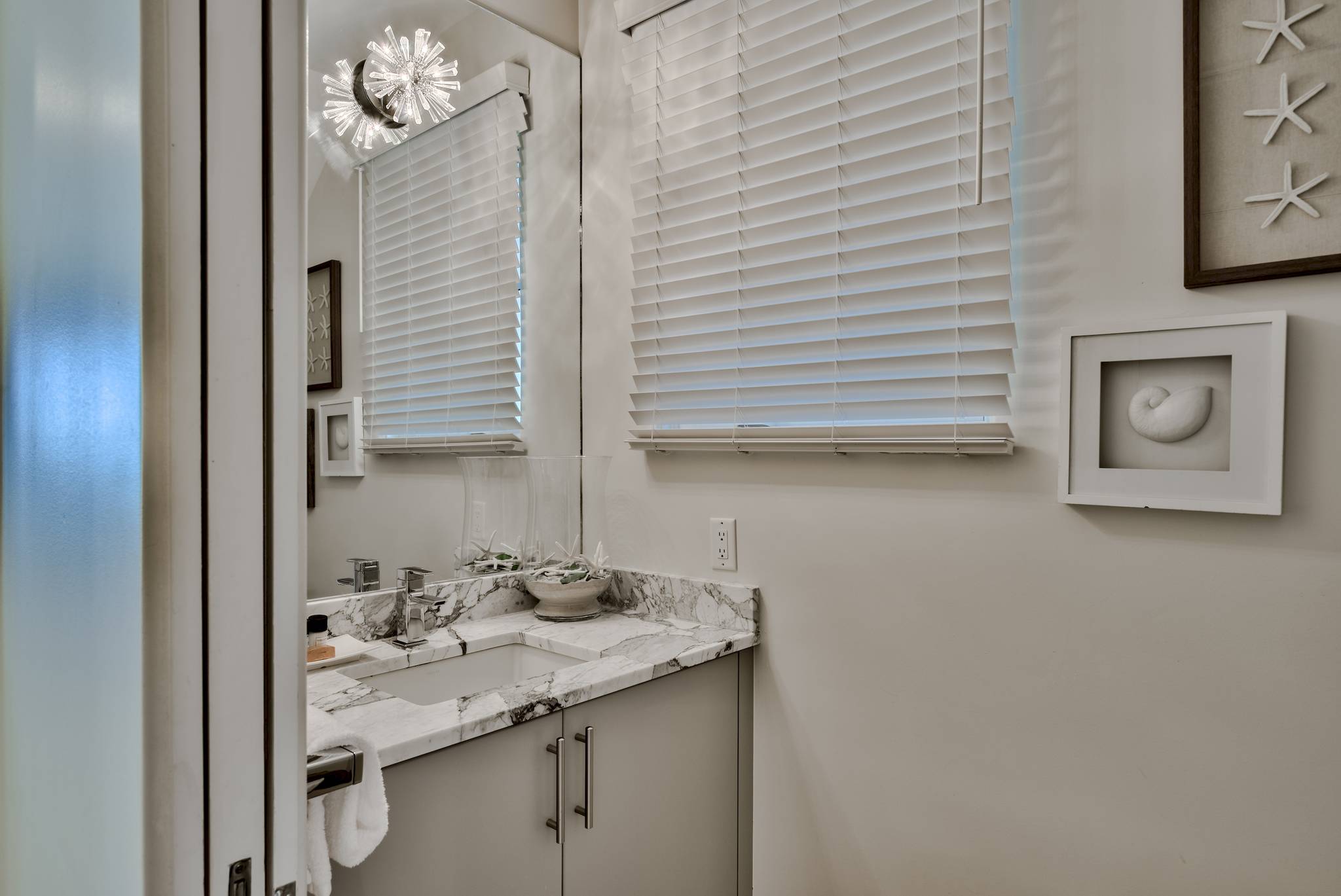 Seastar Manor - Image 14