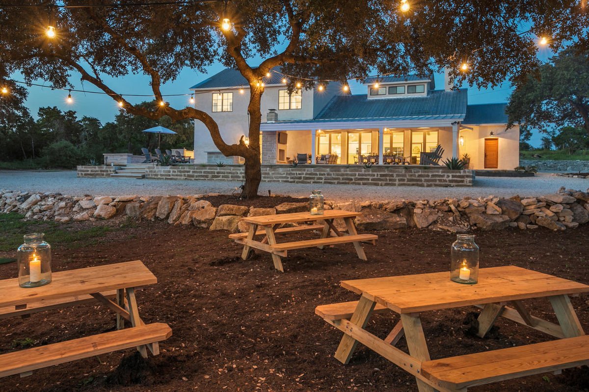 Spring Manor - Image 38