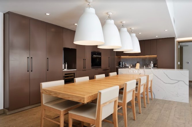 Spring Home - Image 4