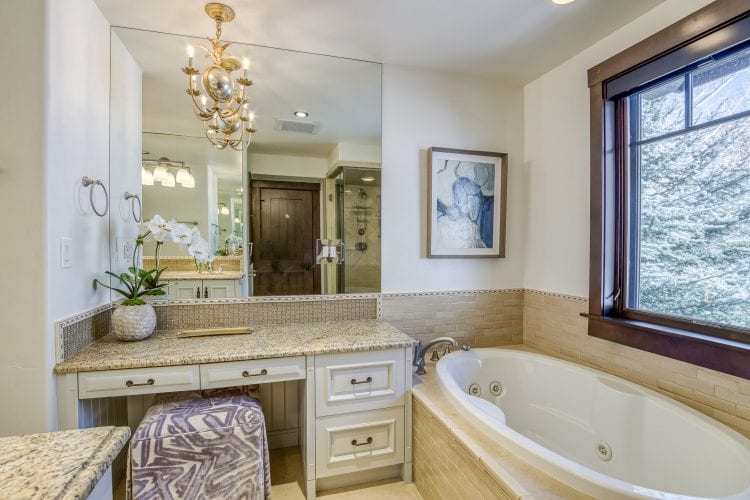 Slopeside Villa - Image 26