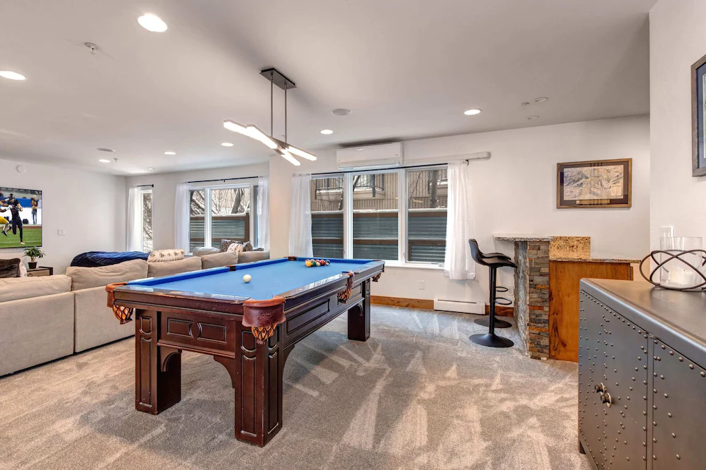 Warnick Manor - Image 13