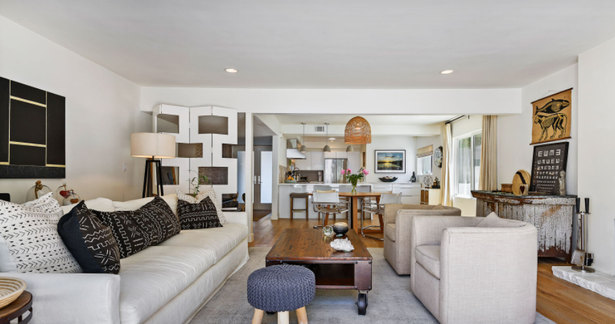 Hendry's Home - Image 3