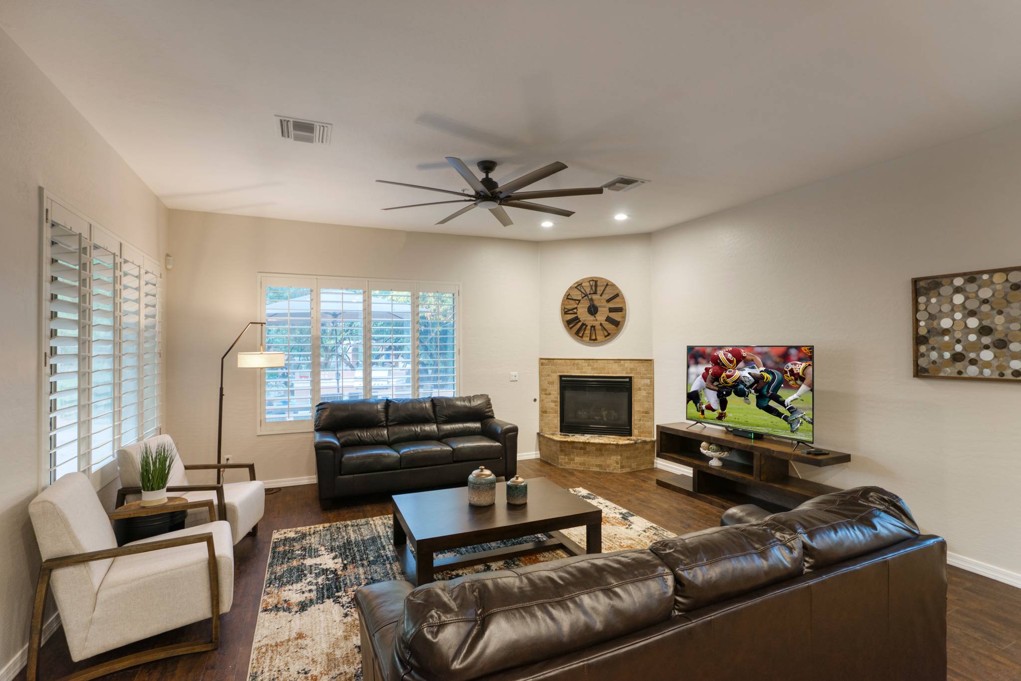 Gary Manor - Image 11