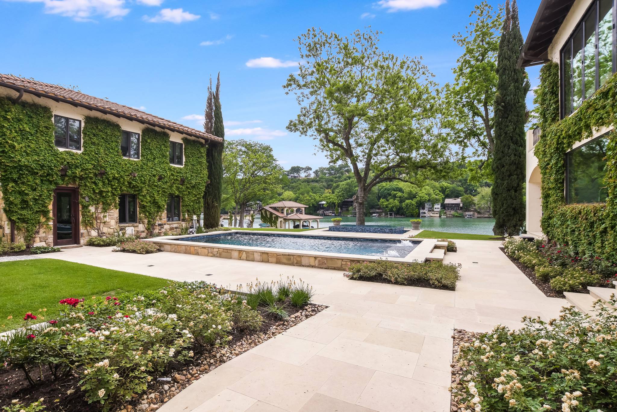 Southern Magnolia Estate - Image 45