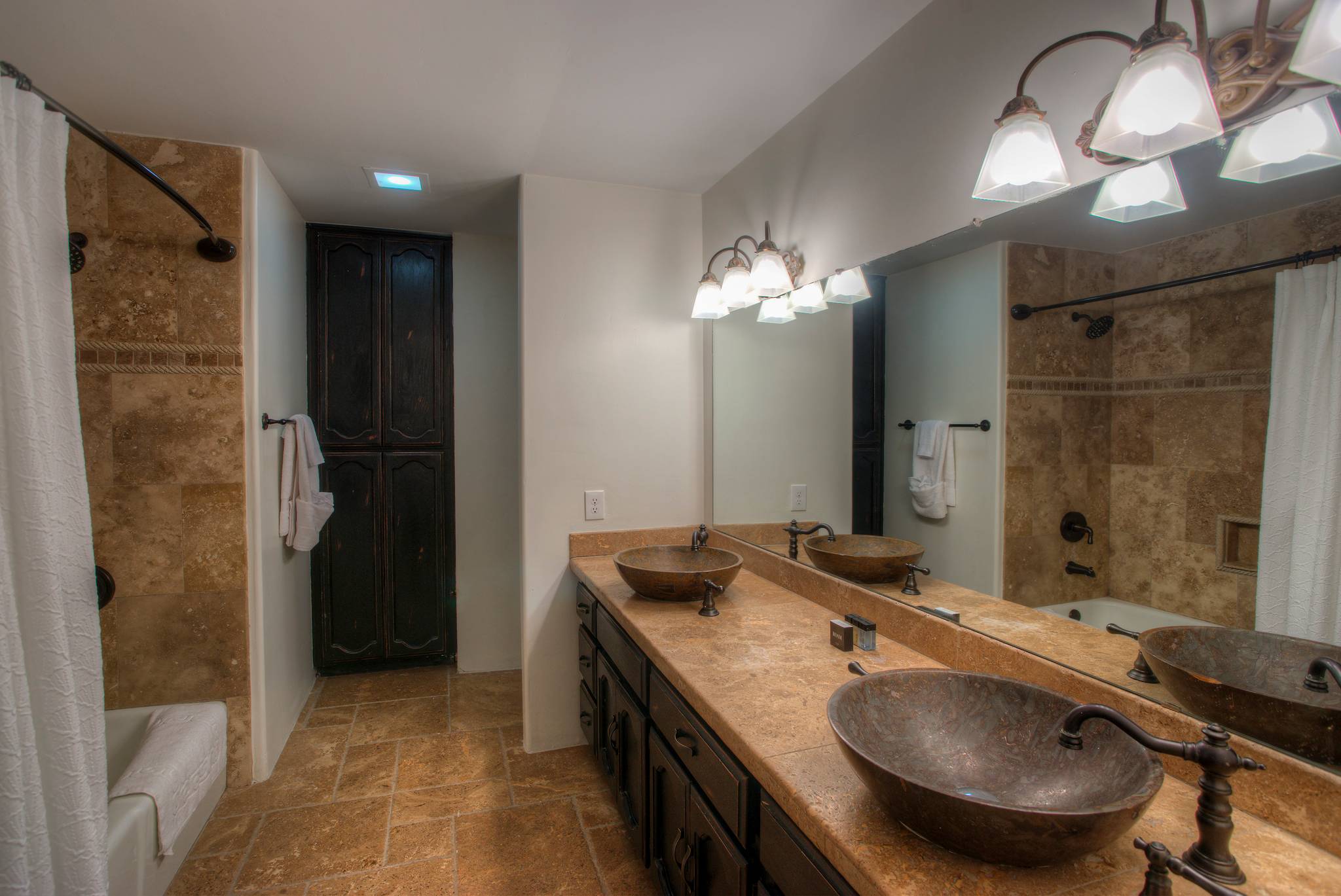 Camino Santo Villa - Image 16