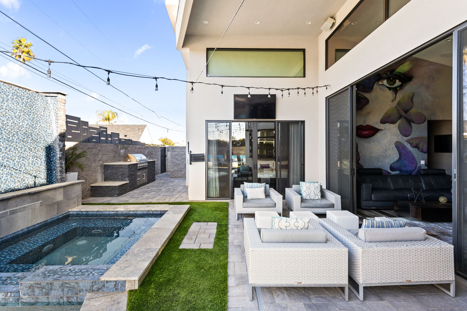 Camelback House - Image 30