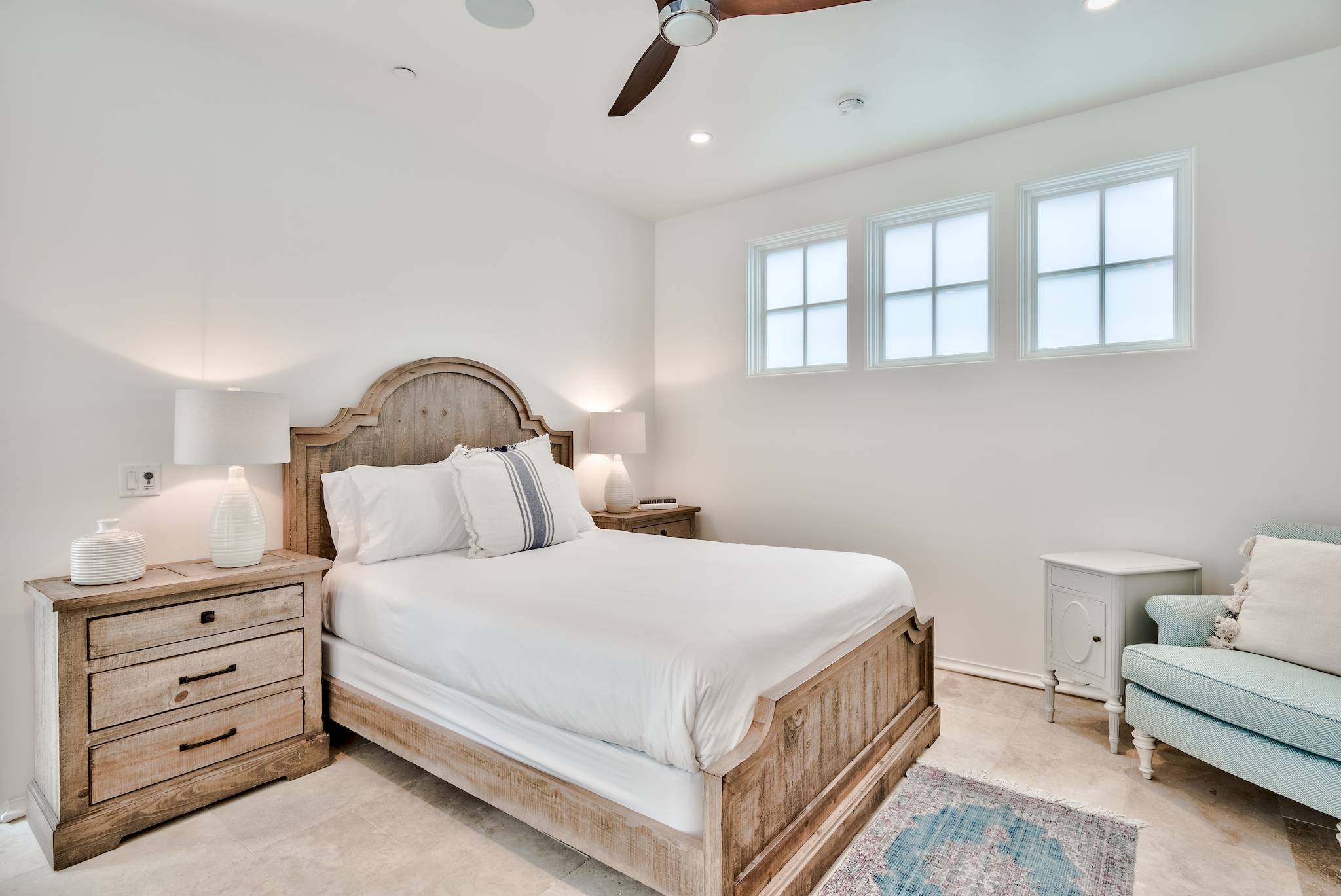 Jewelfish Place - Image 21