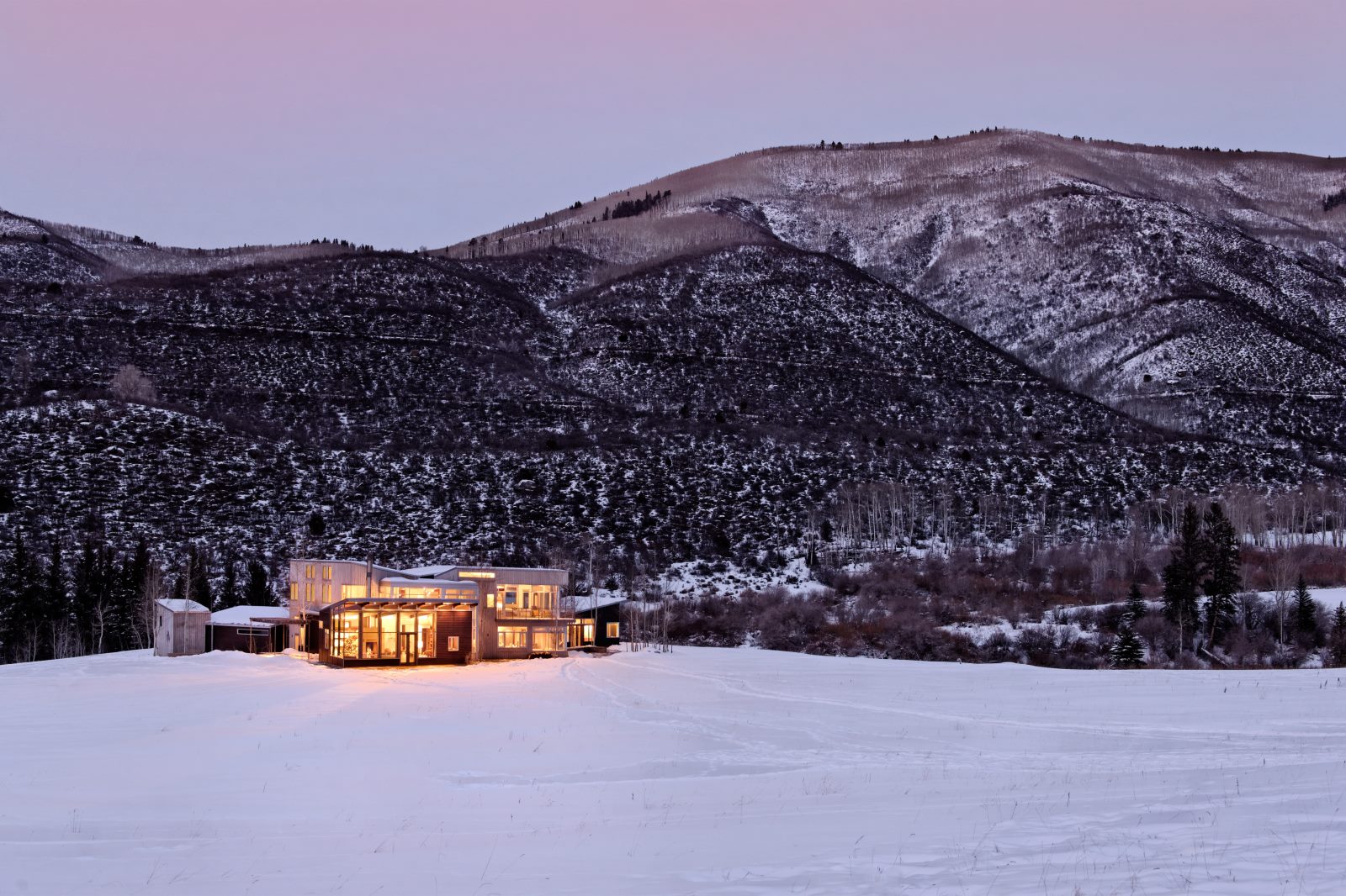 Nell Villa - Image 44