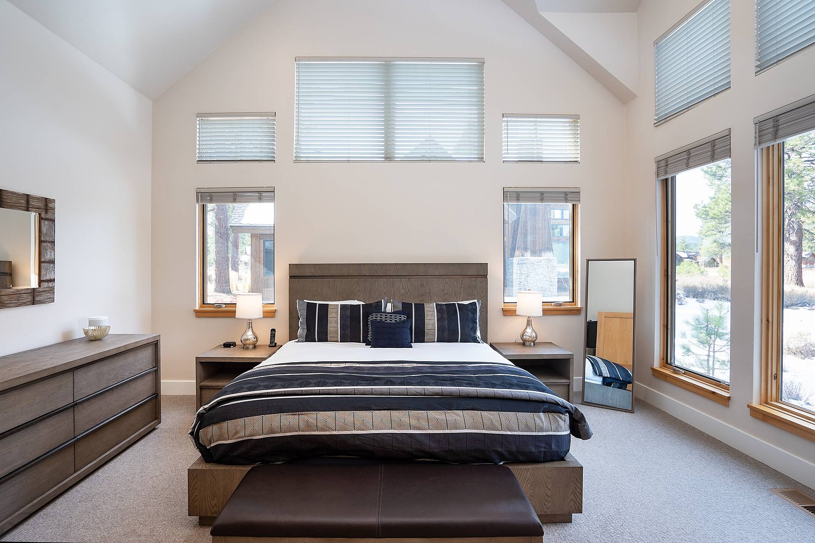 Mount House - Image 16