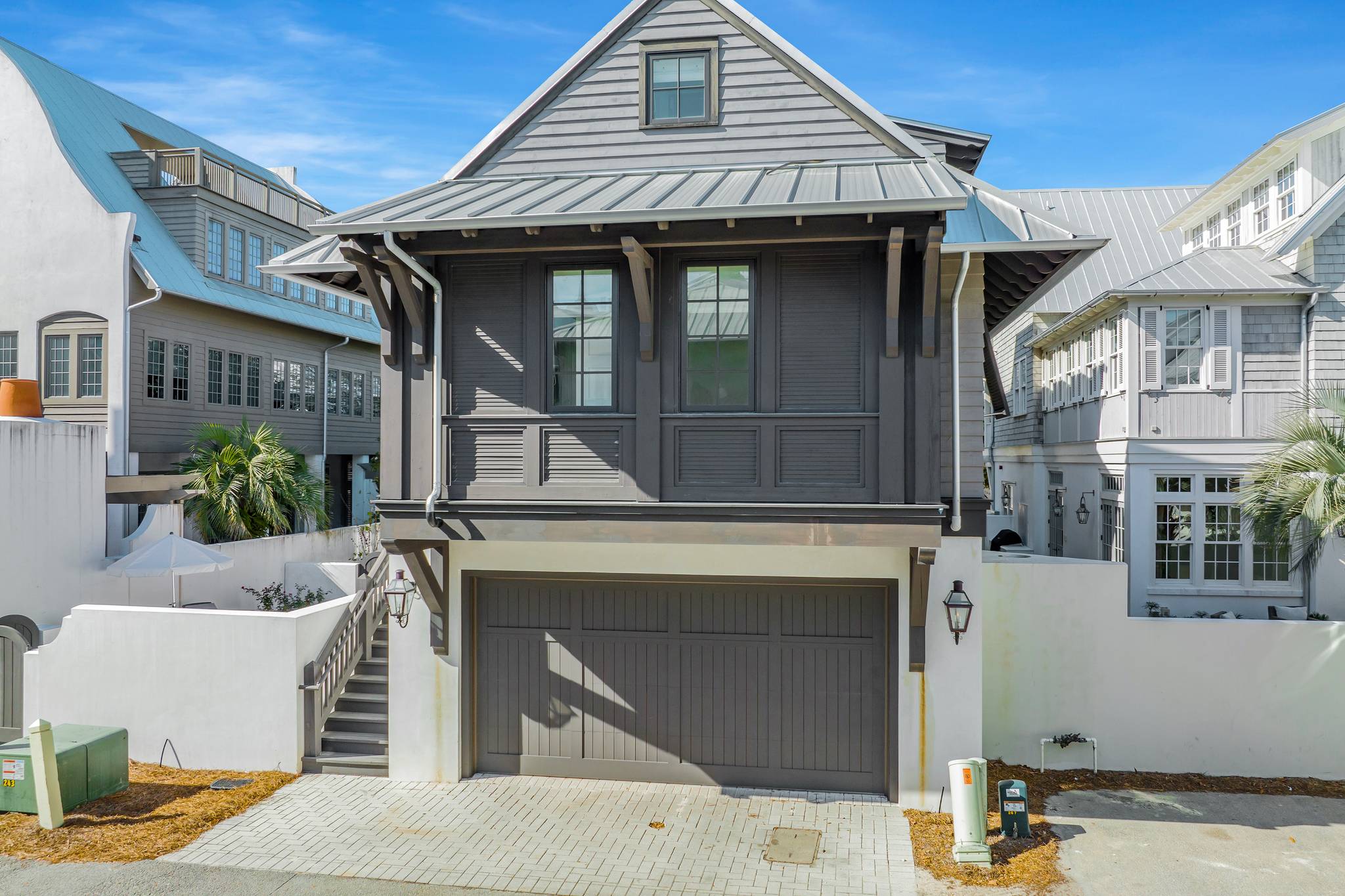 Blue Tang Home - Image 15