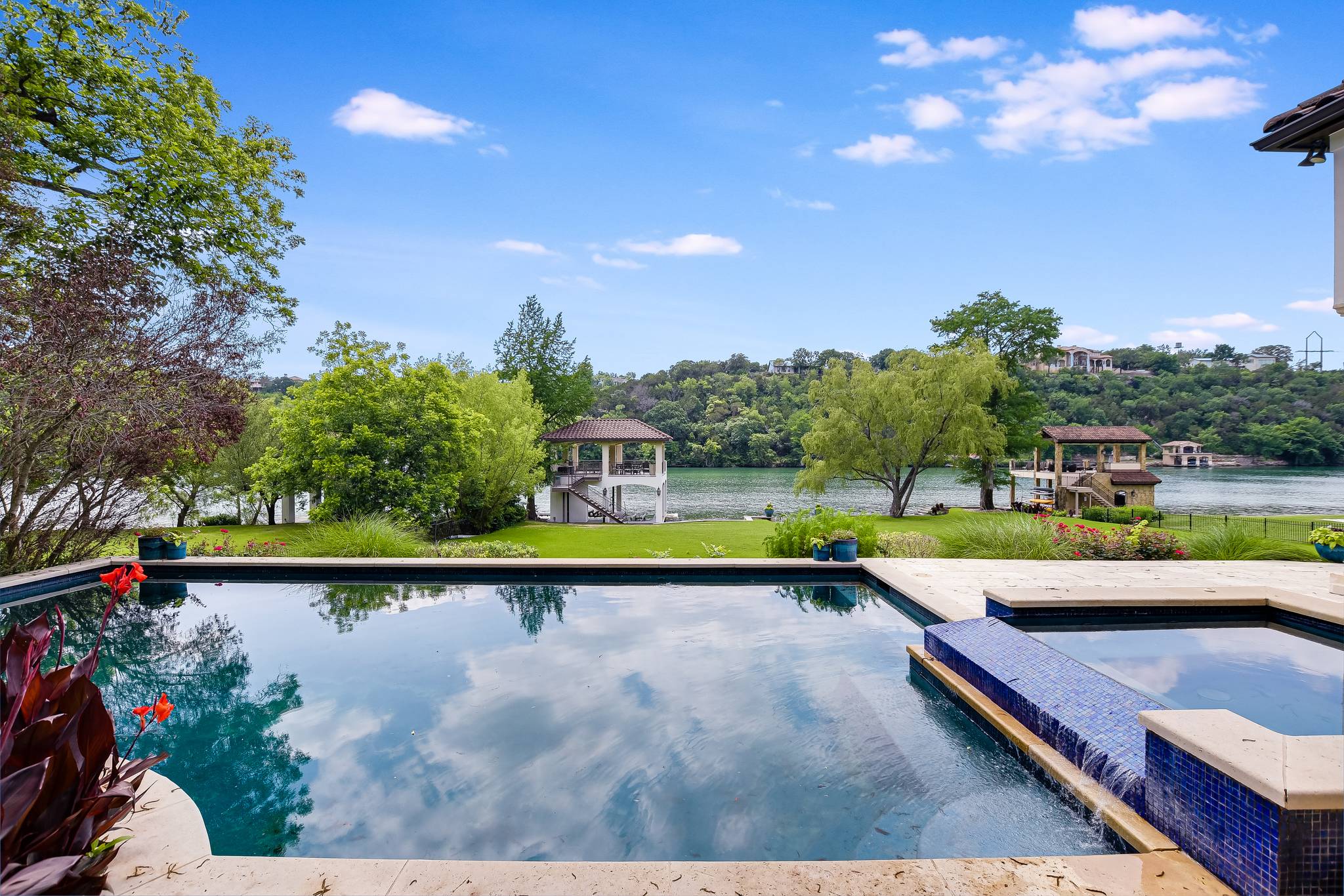 Woodrow Manor - Image 47