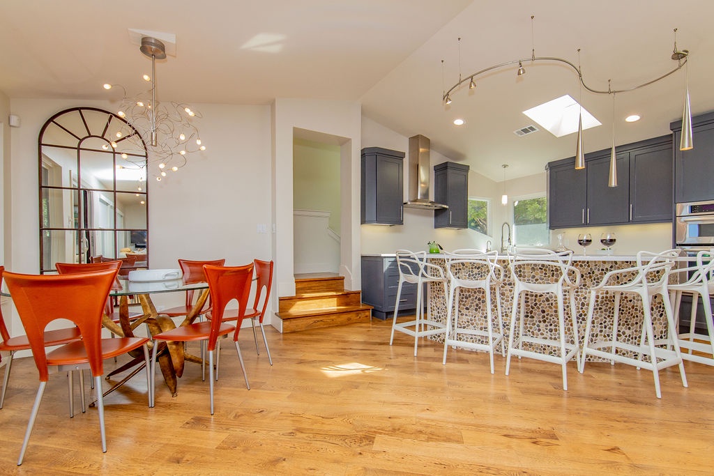 Lakeshore Place - Image 14