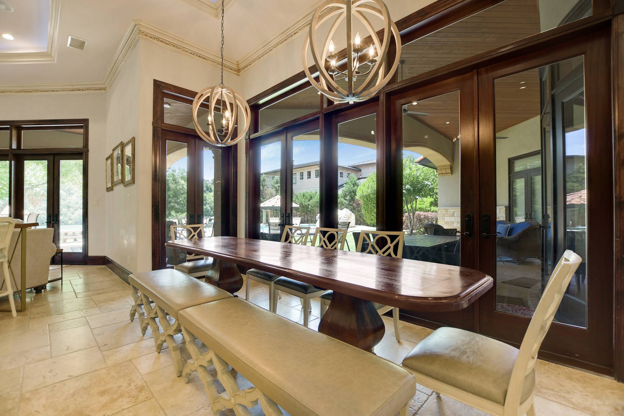 Catalpa Manor - Image 12