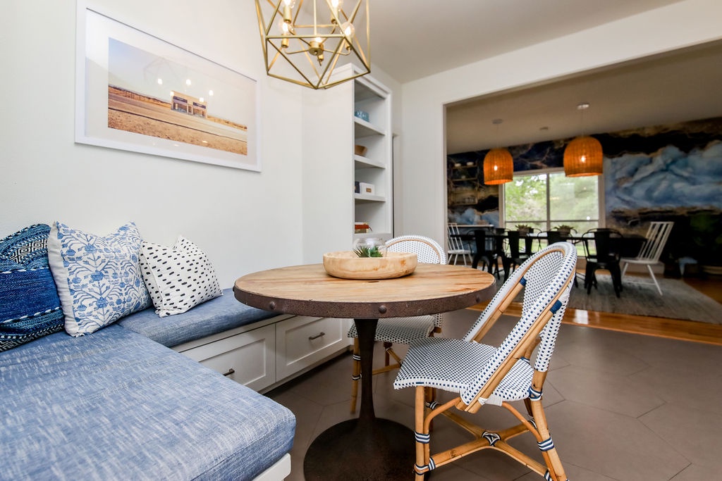 Hideaway Manor - Image 15