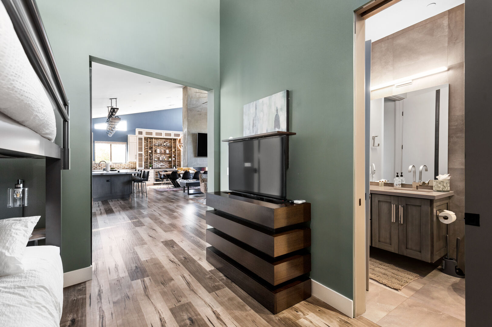 Camelback House - Image 15