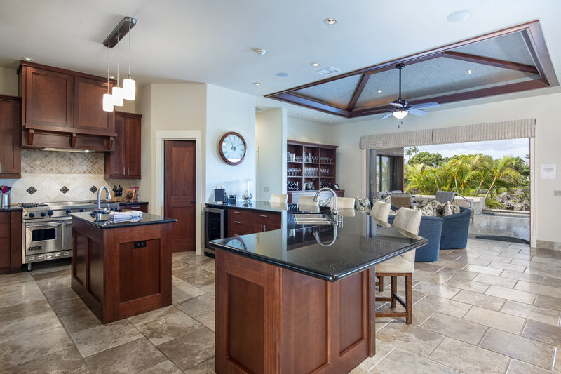 Mauna Lani Beach Retreat - Image 8