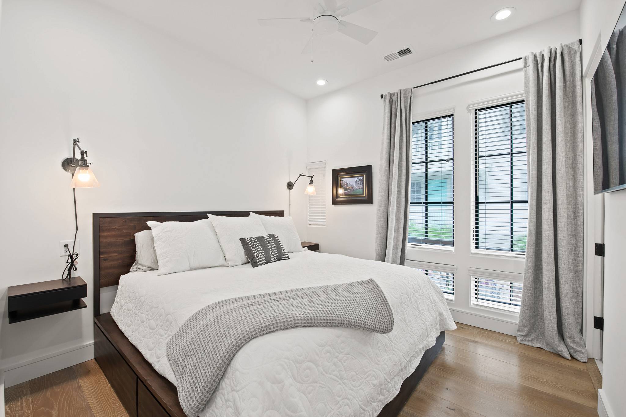 Hamlet Manor - Image 24