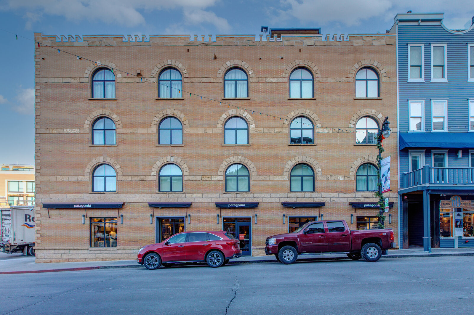 Silver Home - Image 41