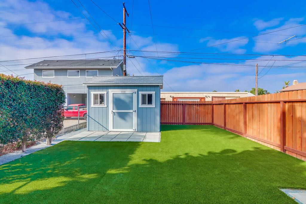 Blue Lagoon Home - Image 35