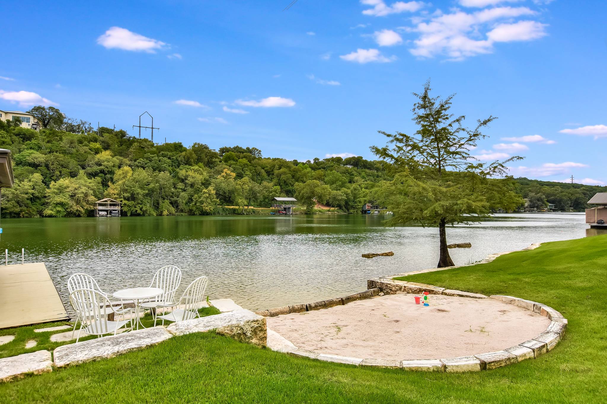 Patterson Manor - Image 43