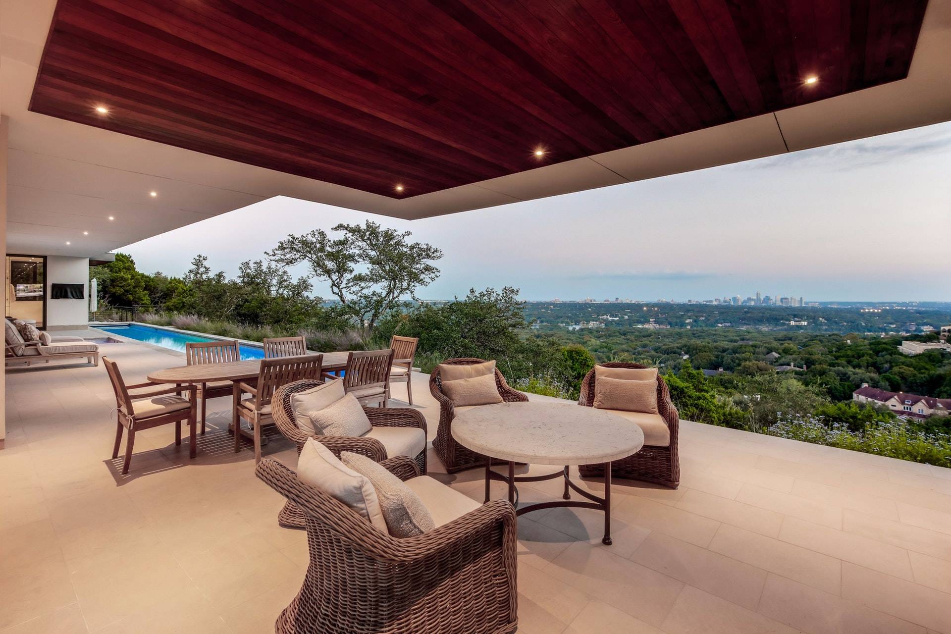 Leon Home - Image 40