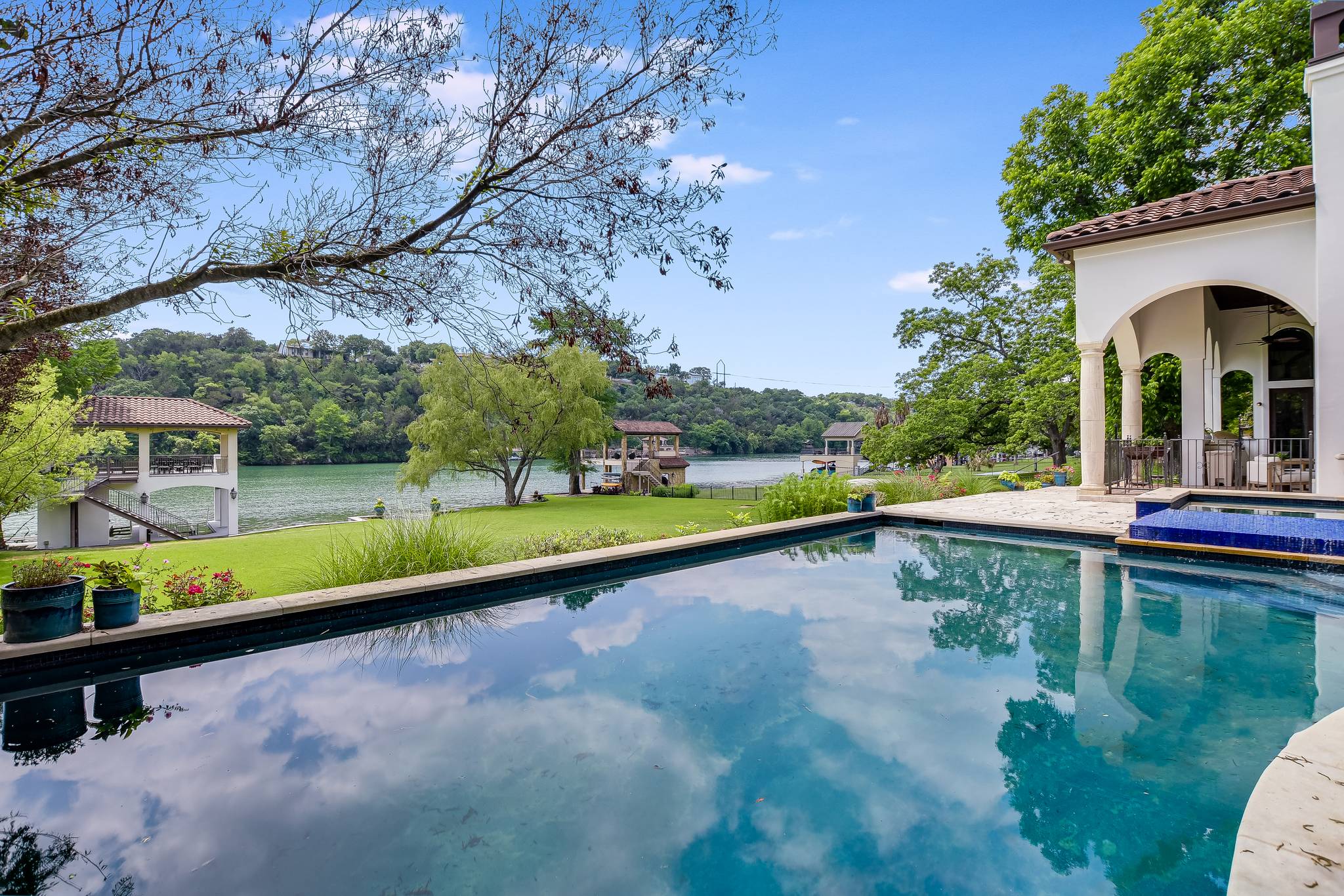 Woodrow Manor - Image 44