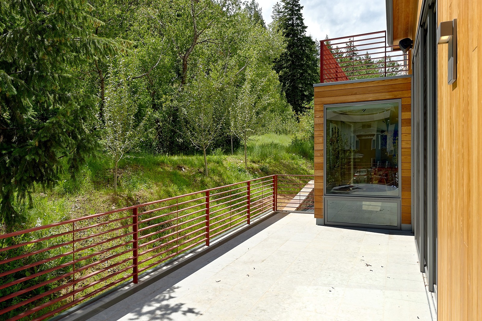 South Home - Image 26