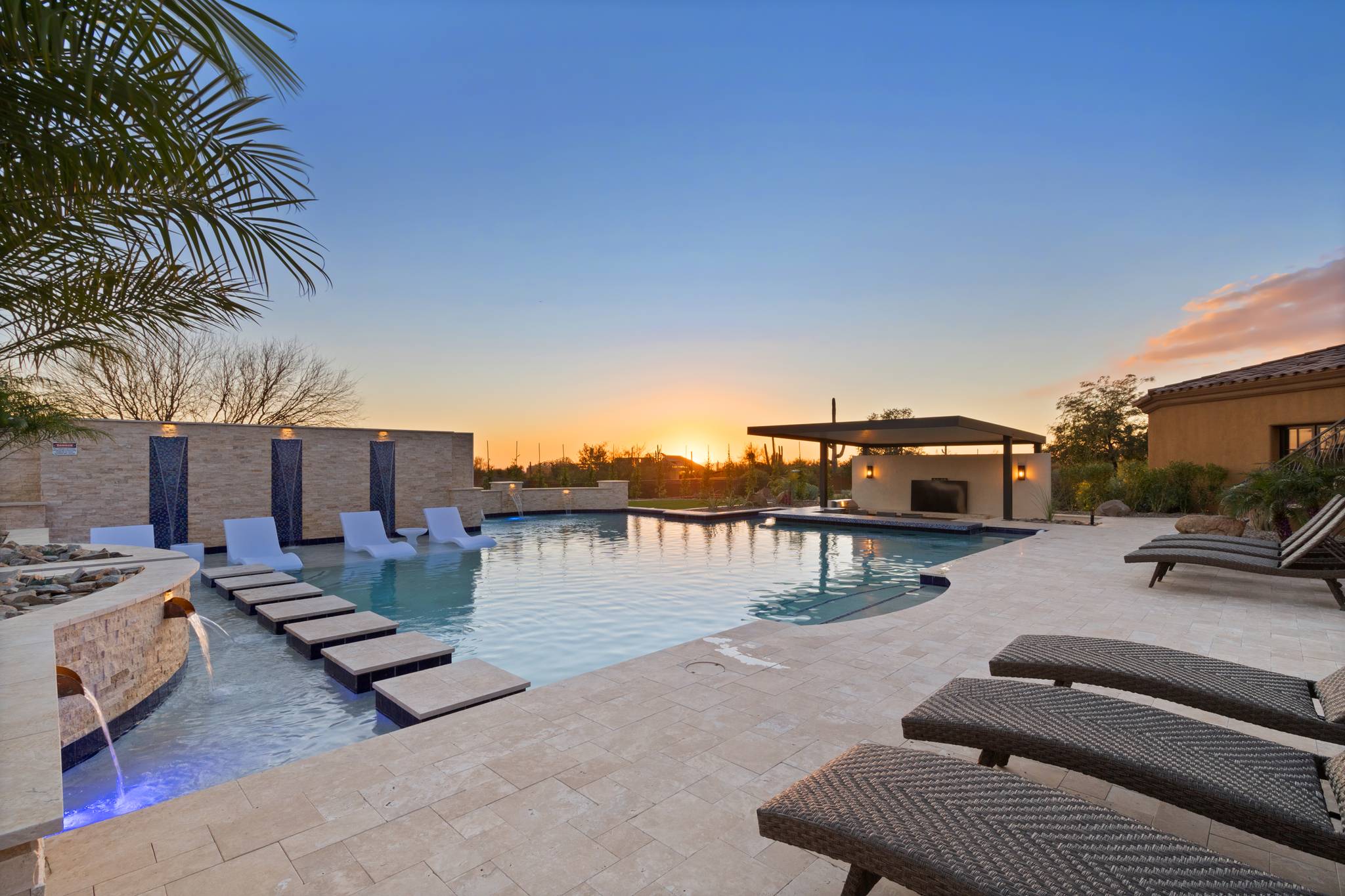 Infinity Manor - Image 56