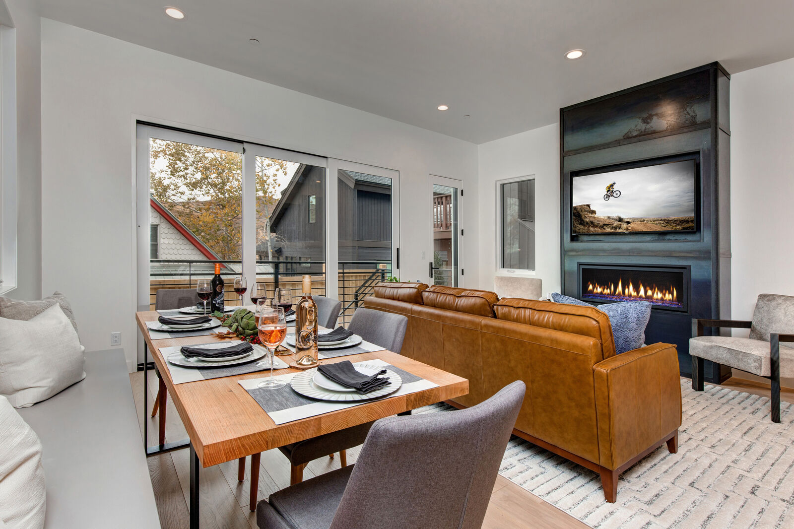 Lowell House - Image 11