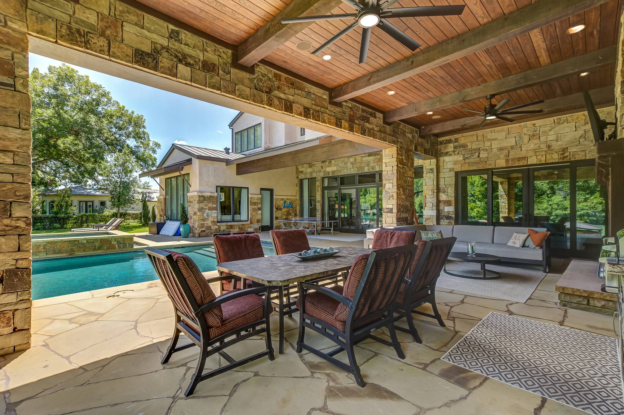 Patterson Manor - Image 40